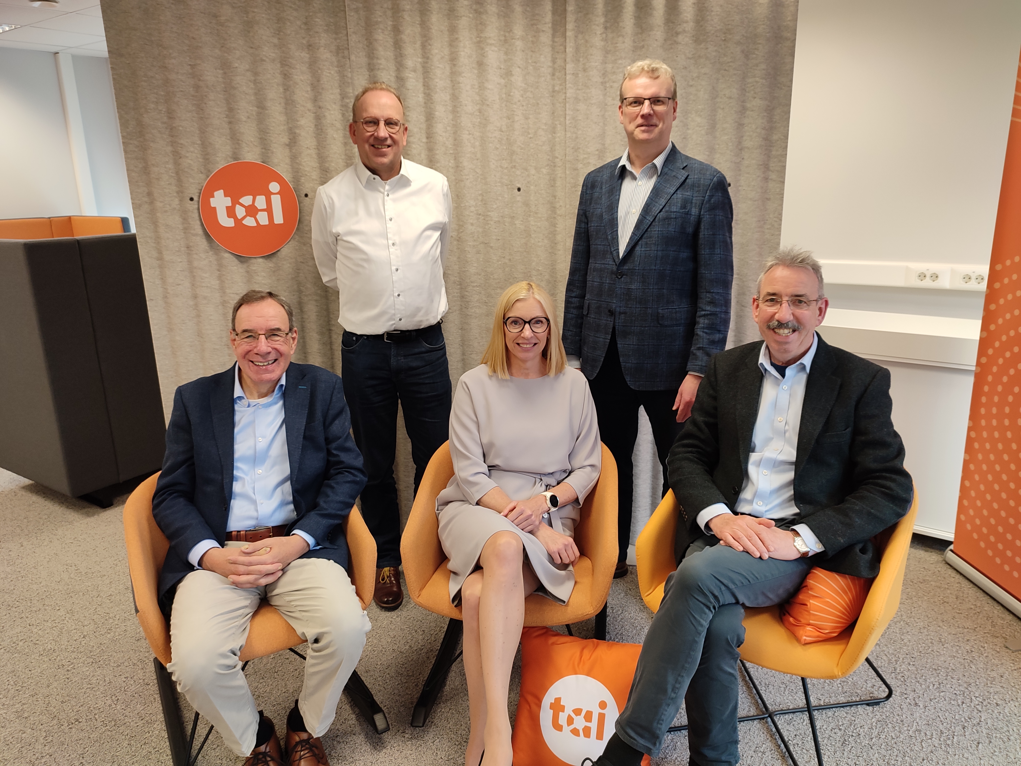 IANPHI hindamismissiooni liikmed TAI direktoriga